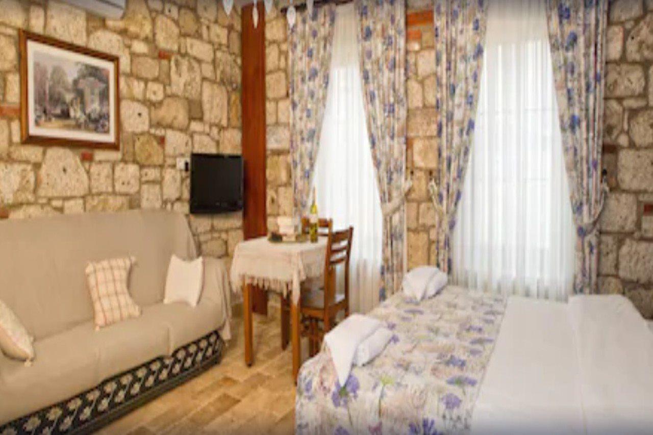 Ince Kara Apart Hotel Alacati Exterior photo
